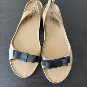 Kate Spade New York Rubber Slingback
Sandals size 8